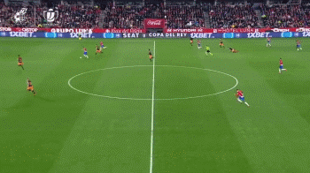 体育博弈：解析“斯诺克博弈”中的单局逆转概率与防守策略。（体育博弈视角下的斯诺克：单局逆转概率与防守策略解析）